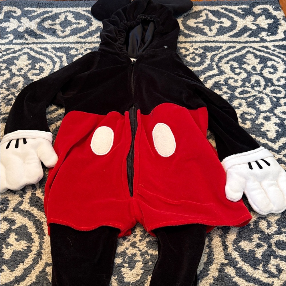 Disney Store Mickey Mouse Costume - Picture 3 of 9